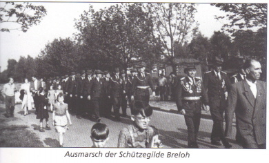 Ausmarsch der Schützengilde Breloh